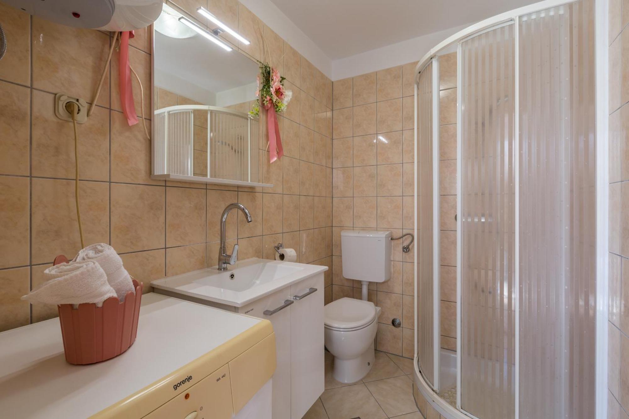 Apartment Leni Near Beach Poreč Kültér fotó